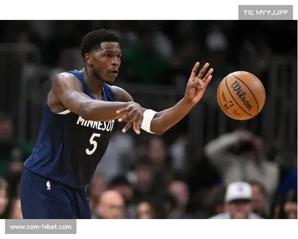 森林狼轻取黄蜂 爱德华兹与拉梅洛巅峰对决闪耀全场 森林狼轻取黄蜂 爱德华兹与拉梅洛巅峰对决闪耀全场