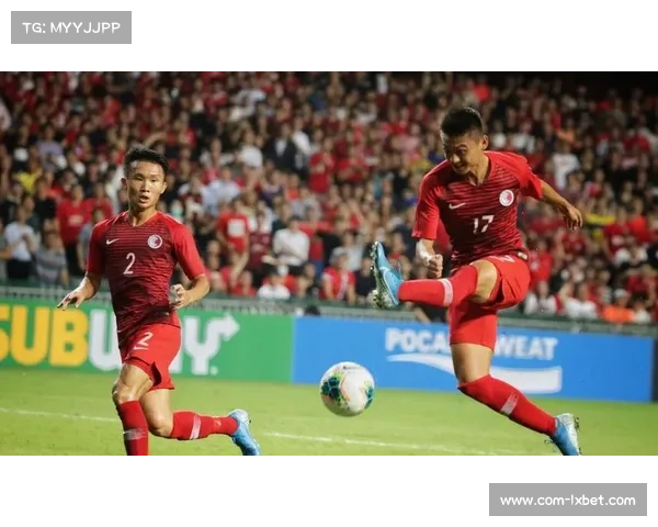 全运会香港球迷组团赴横琴观赛,称交通便利增强归属感 全运会香港球迷组团赴横琴观赛,称交通便利增强归属感